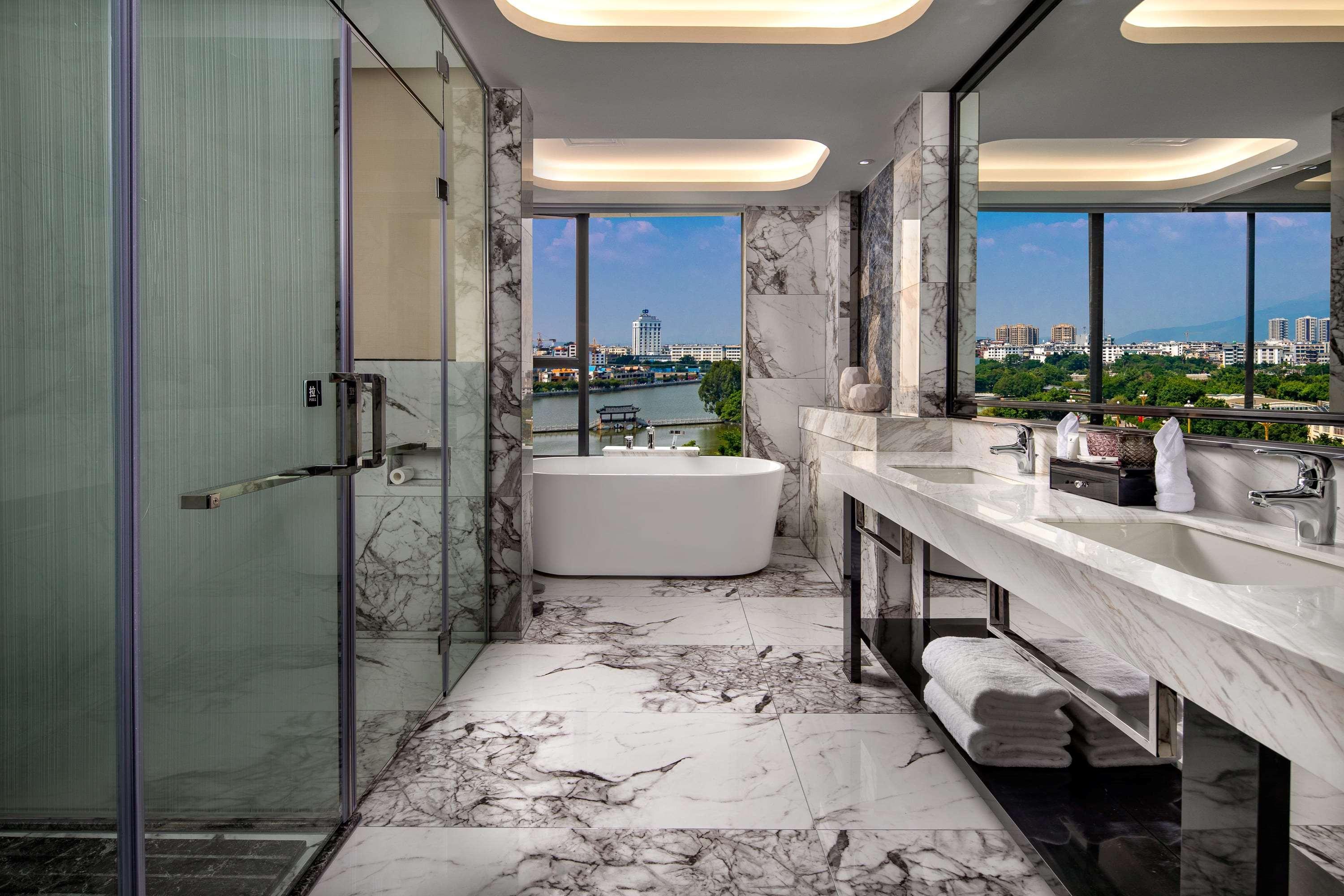Ramada By Wyndham Mengzi Suites Exterior photo
